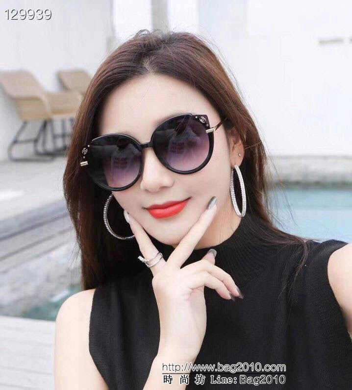 CHANEL香奈兒 5813 2019秋夏新款 糖果色 雙C鏡腿 女款太陽鏡  lly1676